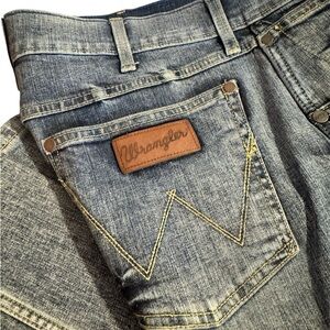 Wrangler Men's Classic Denim Jeans